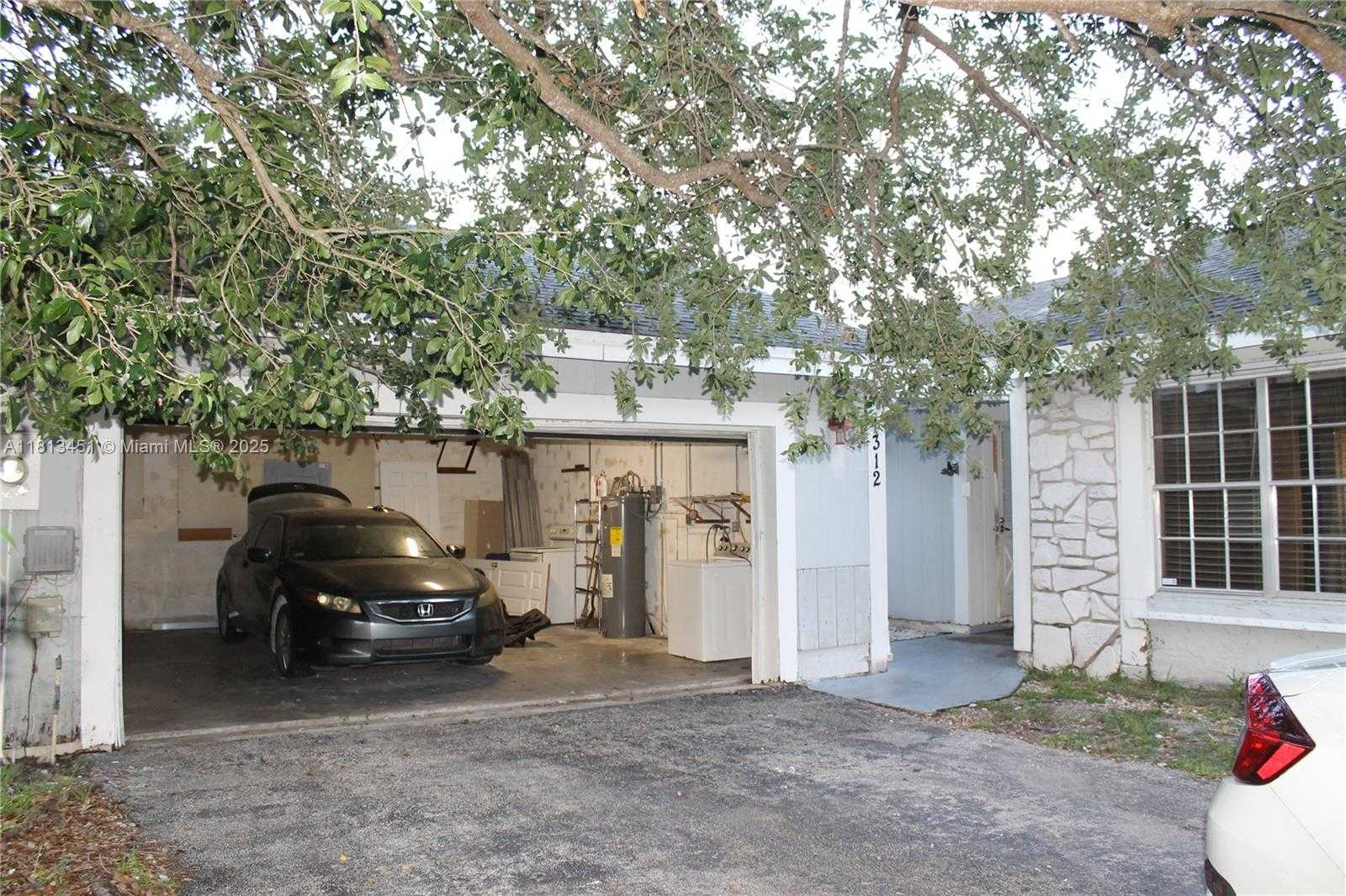 Small Image of 1312 NORTH QUETZAL CT, Homestead Number 21