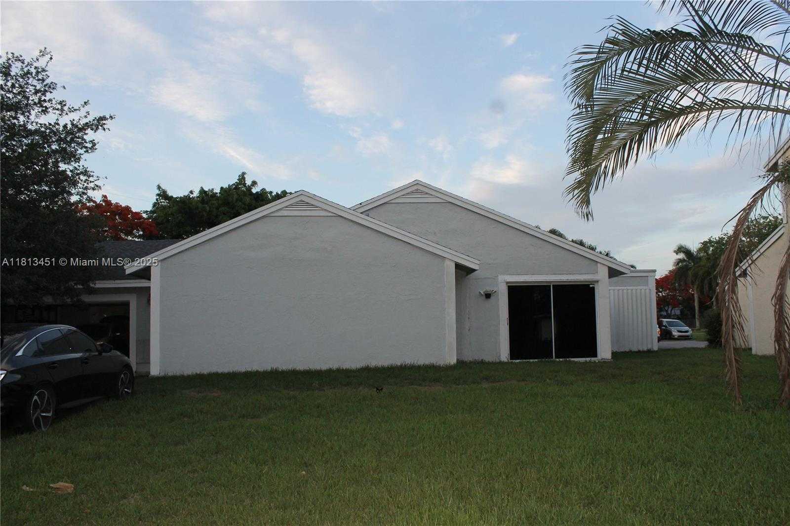 Small Image of 1312 NORTH QUETZAL CT, Homestead Number 22