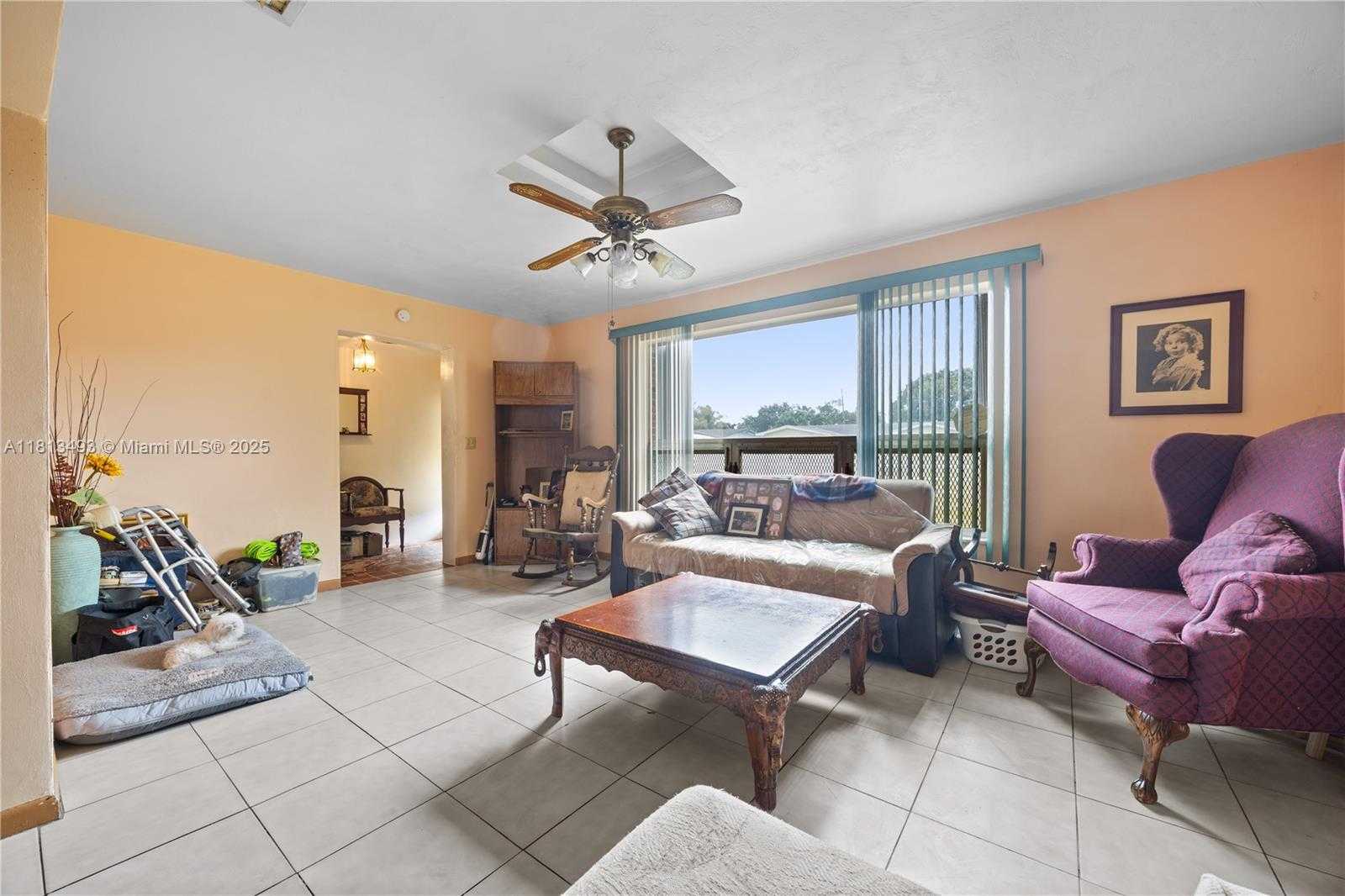 Small Image of 1706 NORTH 45TH AVE, Hollywood Number 7