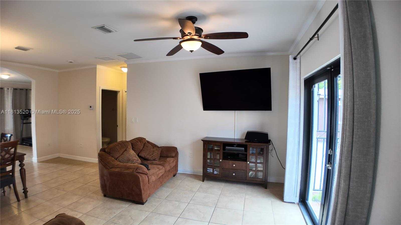 Small Image of 27109 SOUTH WEST 133RD CT, Homestead Number 18