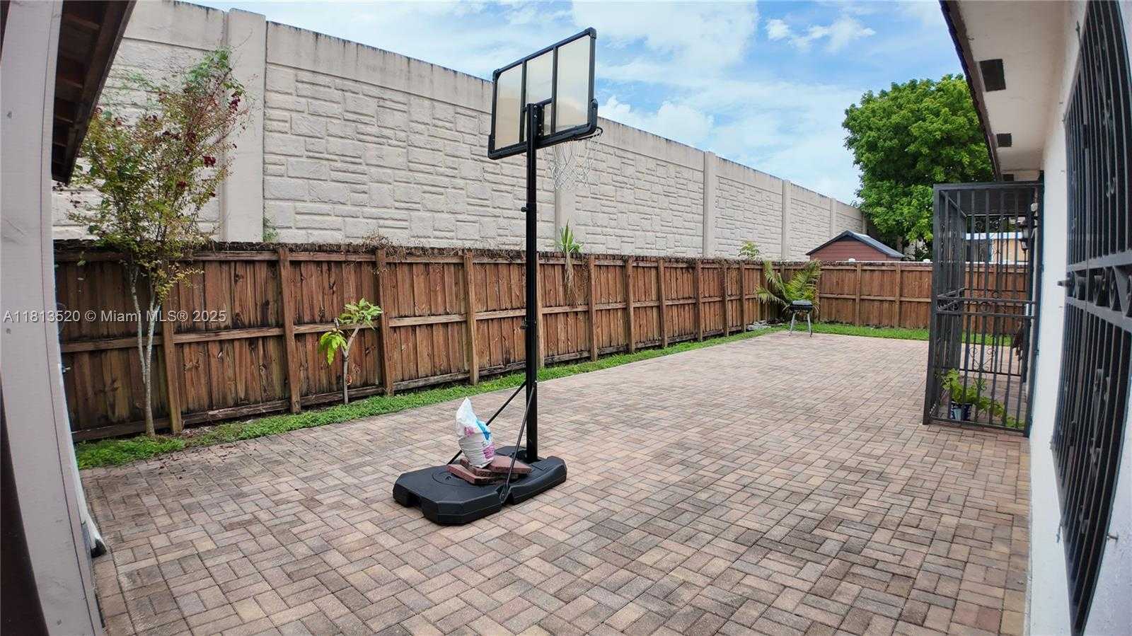 Small Image of 27109 SOUTH WEST 133RD CT, Homestead Number 43