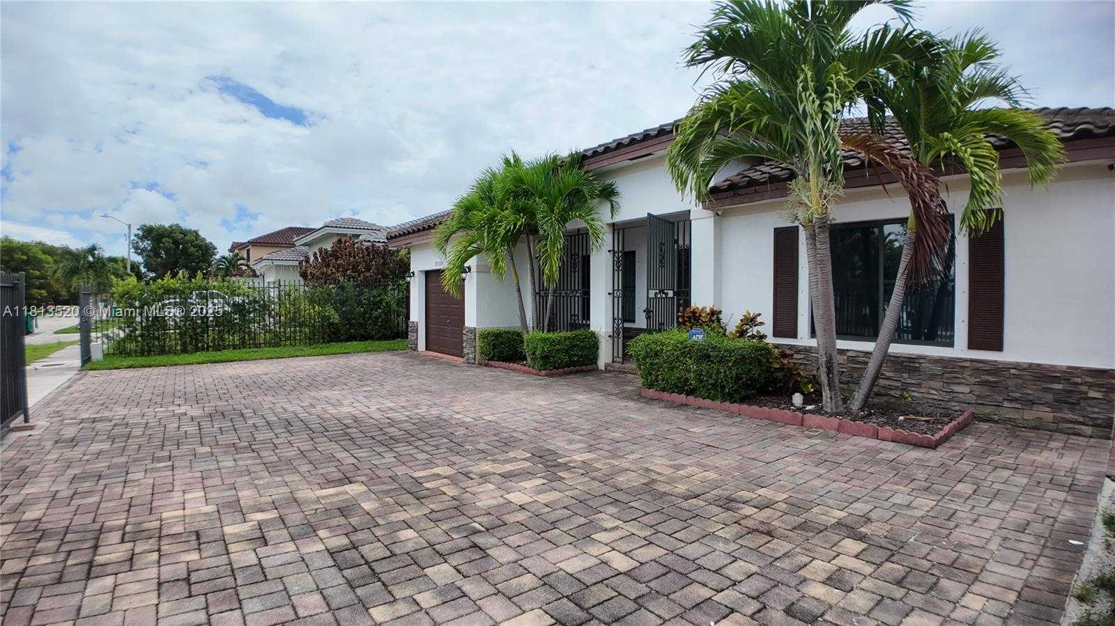 Small Image of 27109 SOUTH WEST 133RD CT, Homestead Number 51