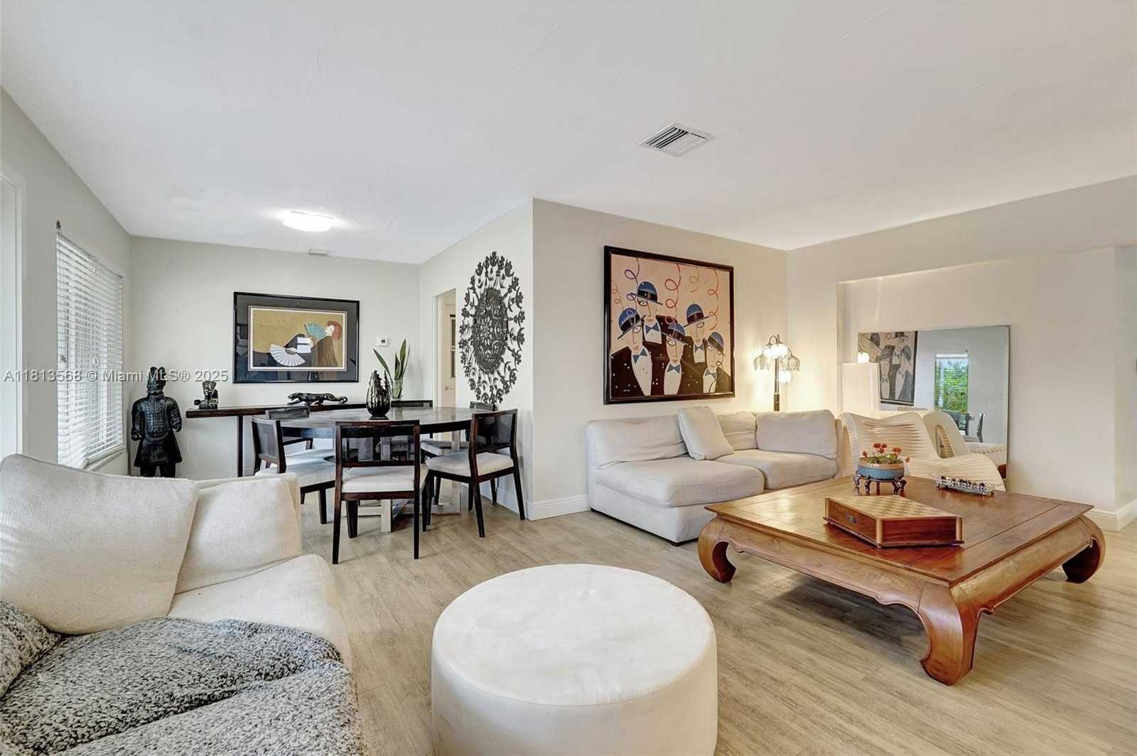 Small Image of 1319 BUCHANAN ST, Hollywood Number 15