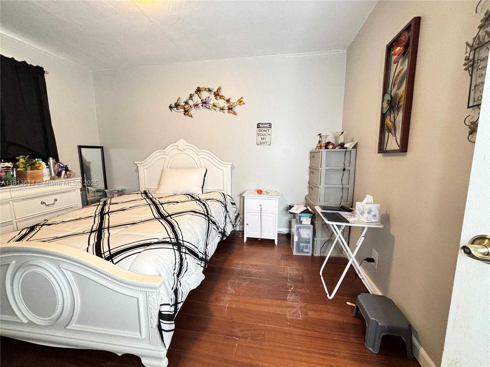 Small Image of 6907 SOUTH WEST 22ND CT, Miramar Number 7