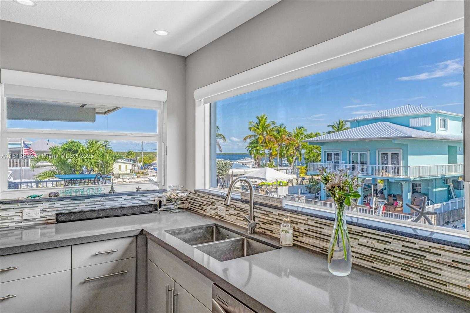 Small Image of 19 AVENUE D, Key Largo Number 12