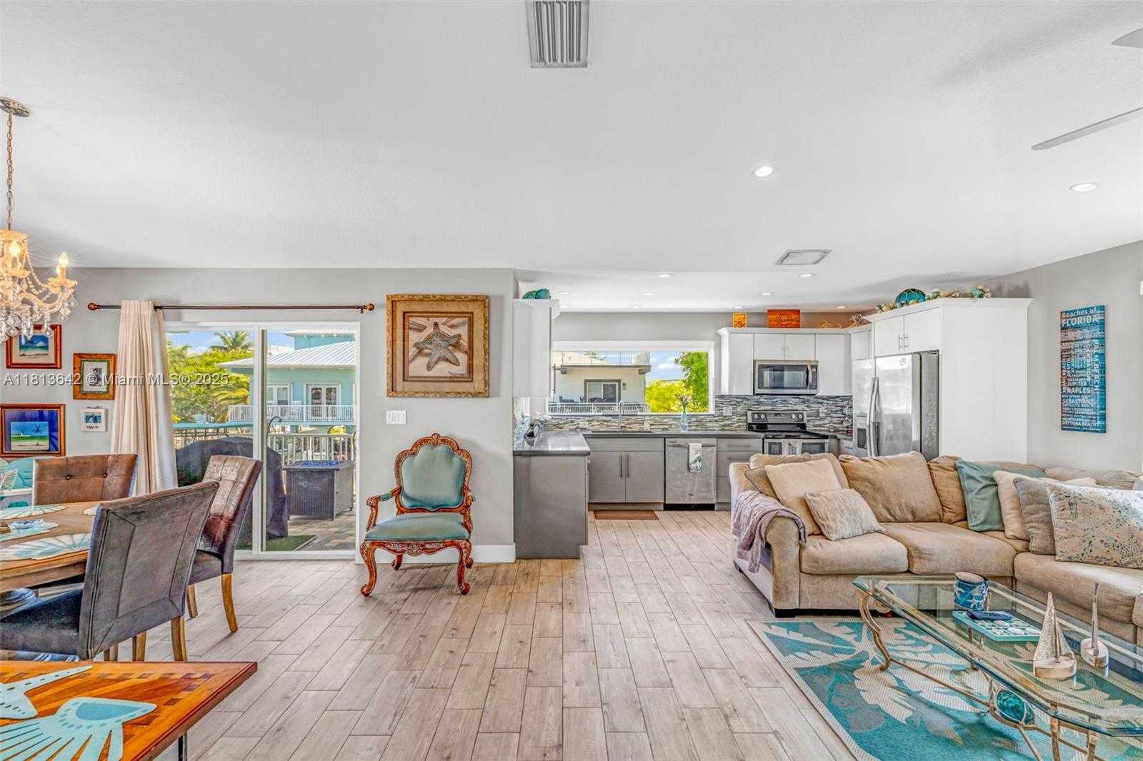 Small Image of 19 AVENUE D, Key Largo Number 9