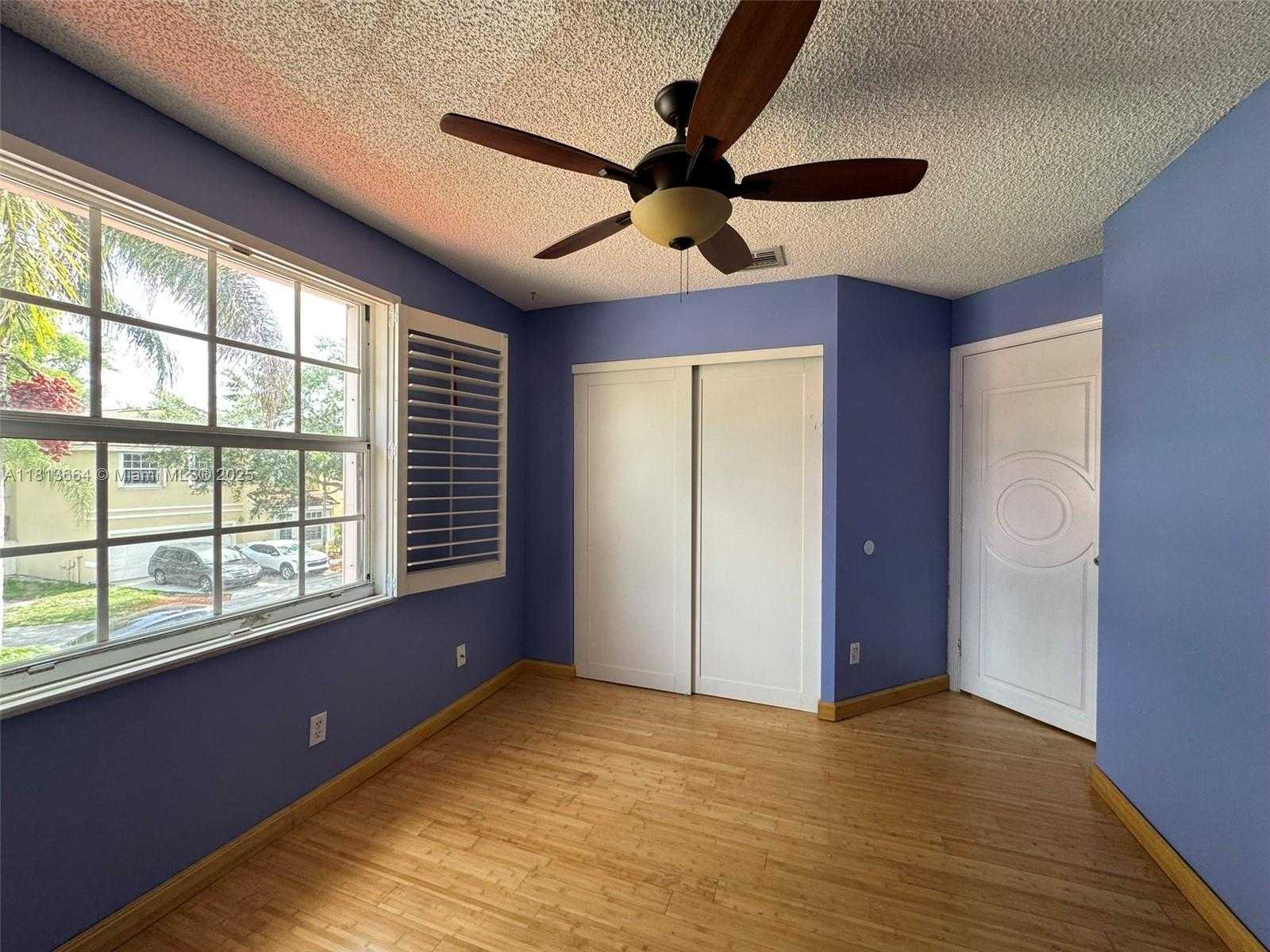 Small Image of 15048 SOUTH WEST 51ST ST, Davie Number 15