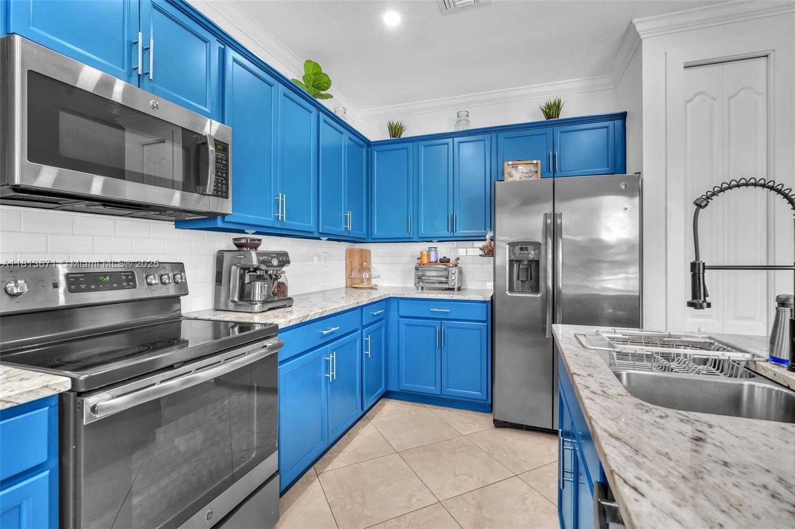 Small Image of 6015 NIGHT HERON CT, Green Acres Number 16