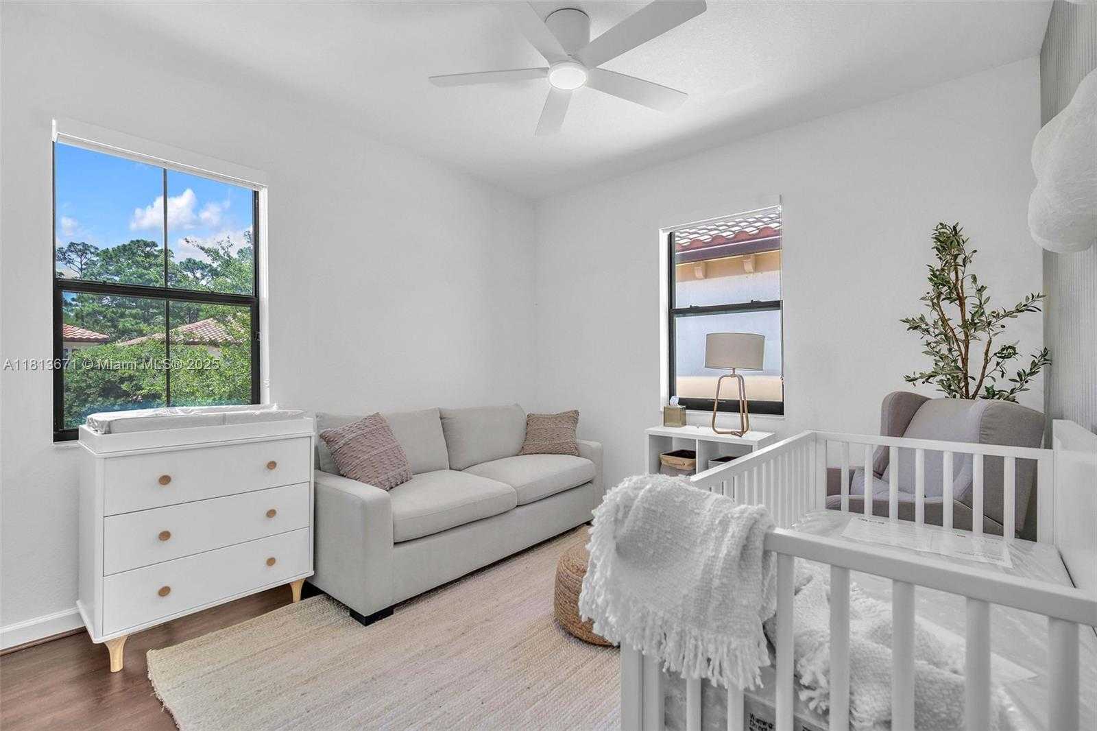 Small Image of 6015 NIGHT HERON CT, Green Acres Number 32