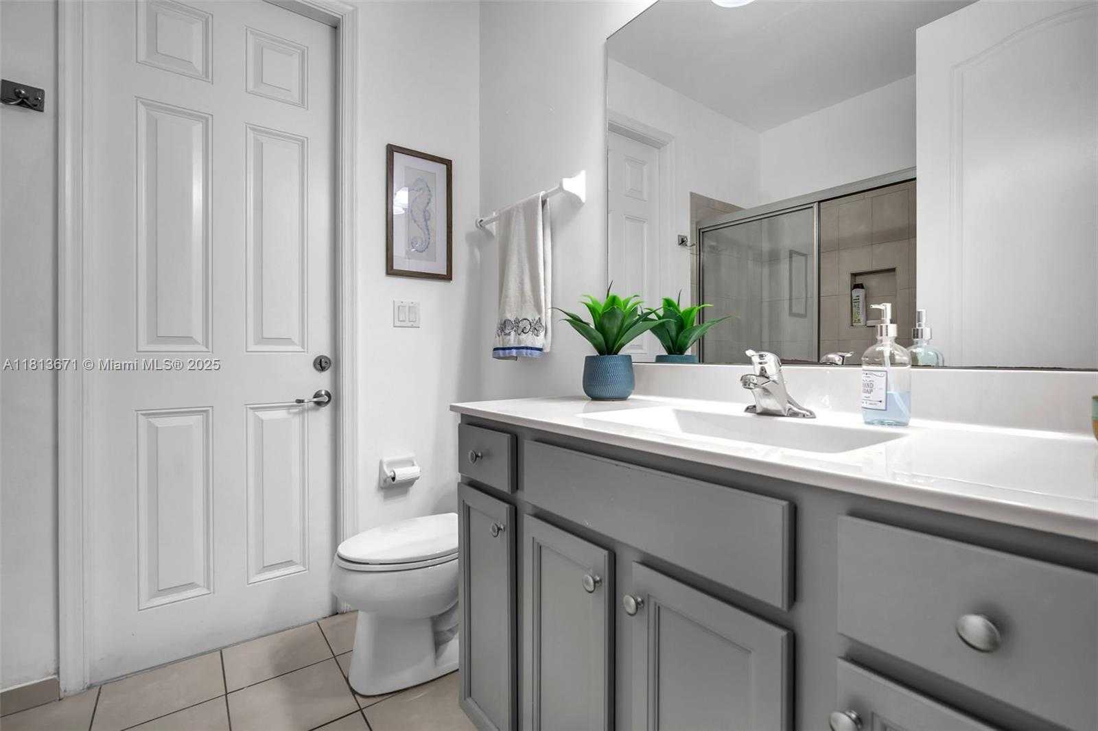 Small Image of 6015 NIGHT HERON CT, Green Acres Number 33