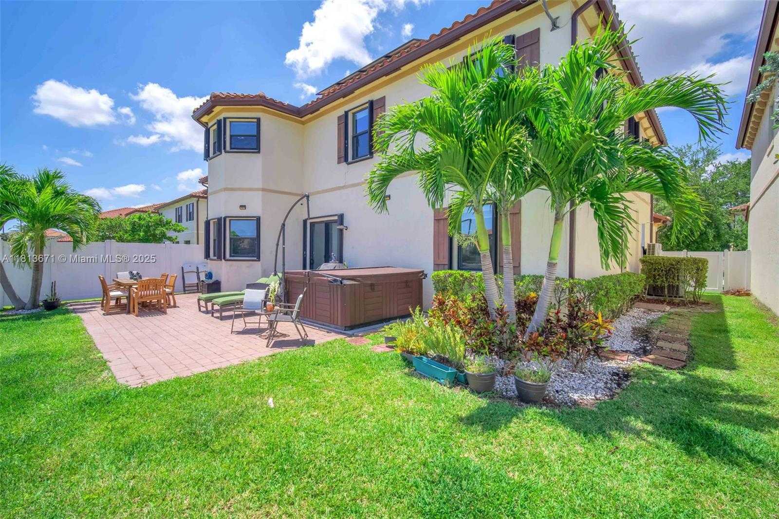 Small Image of 6015 NIGHT HERON CT, Green Acres Number 38