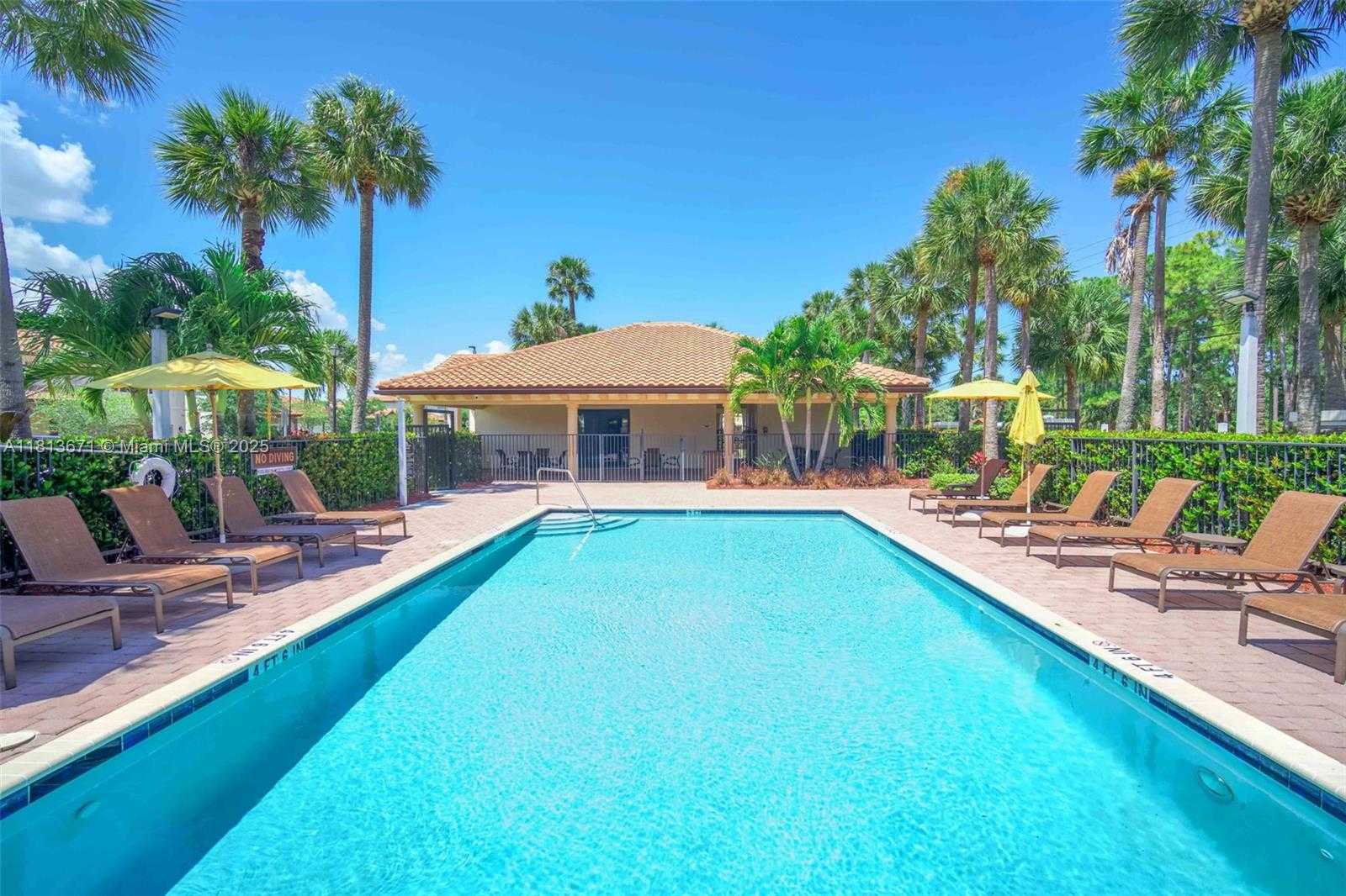Small Image of 6015 NIGHT HERON CT, Green Acres Number 45
