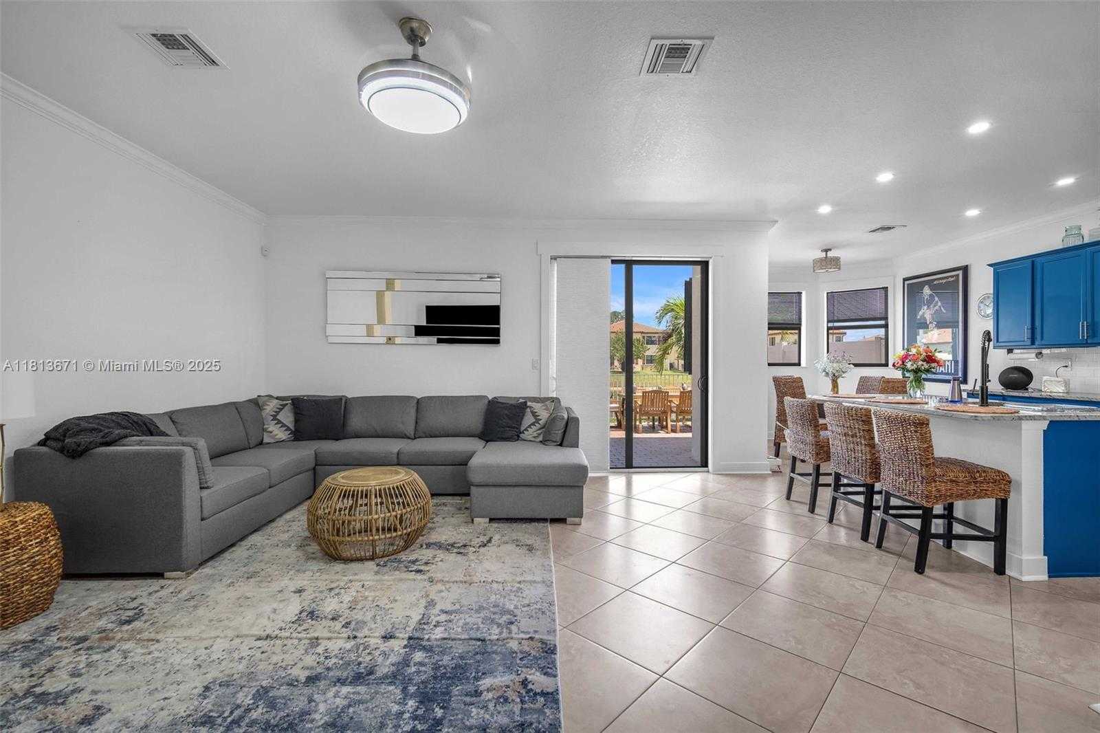 Small Image of 6015 NIGHT HERON CT, Green Acres Number 9