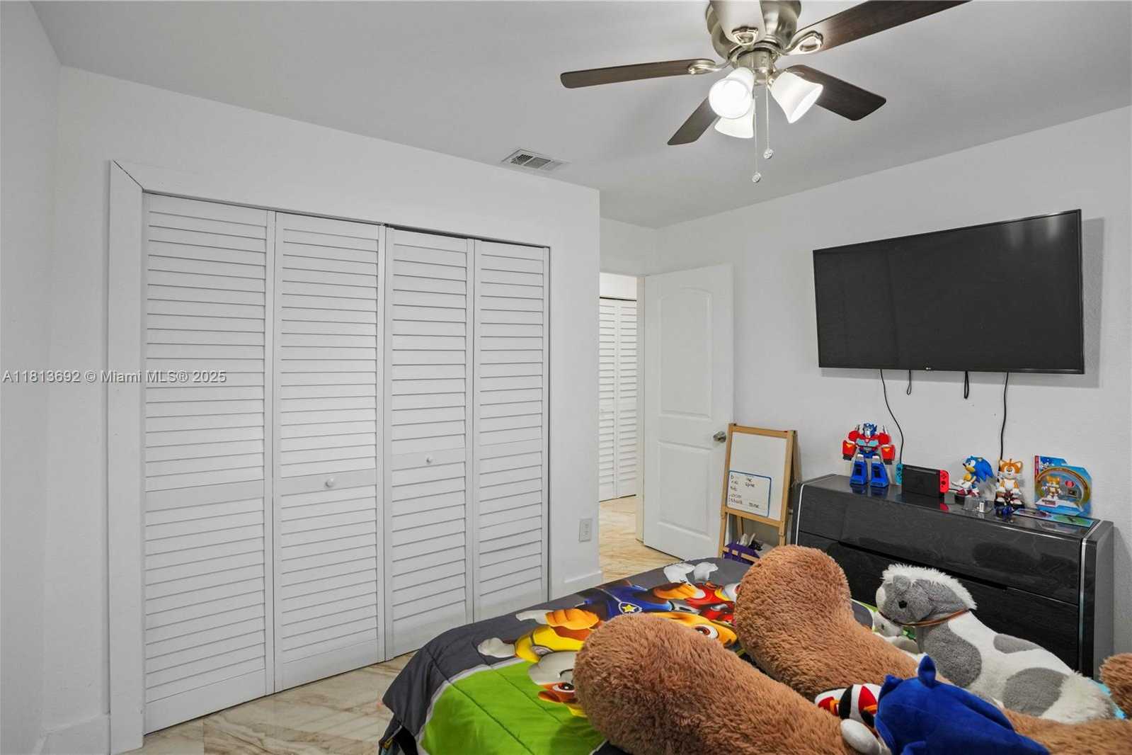 Small Image of 2627 WEST 69TH TER, Hialeah Number 23