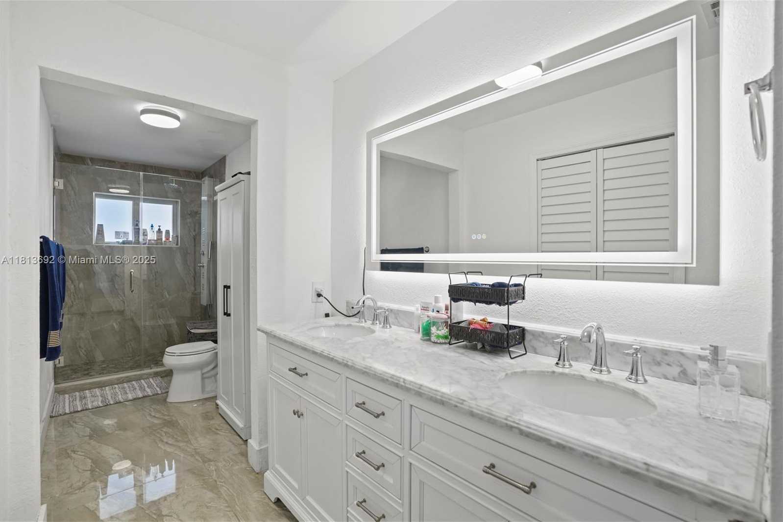 Small Image of 2627 WEST 69TH TER, Hialeah Number 24