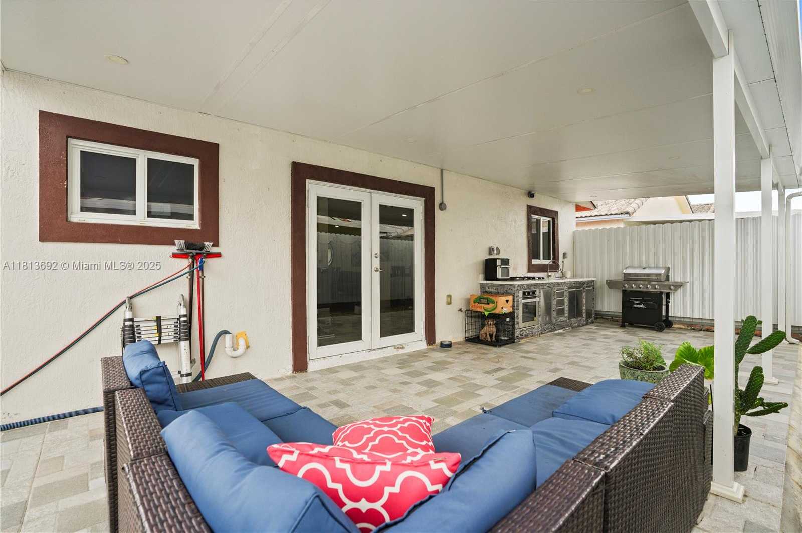 Small Image of 2627 WEST 69TH TER, Hialeah Number 29