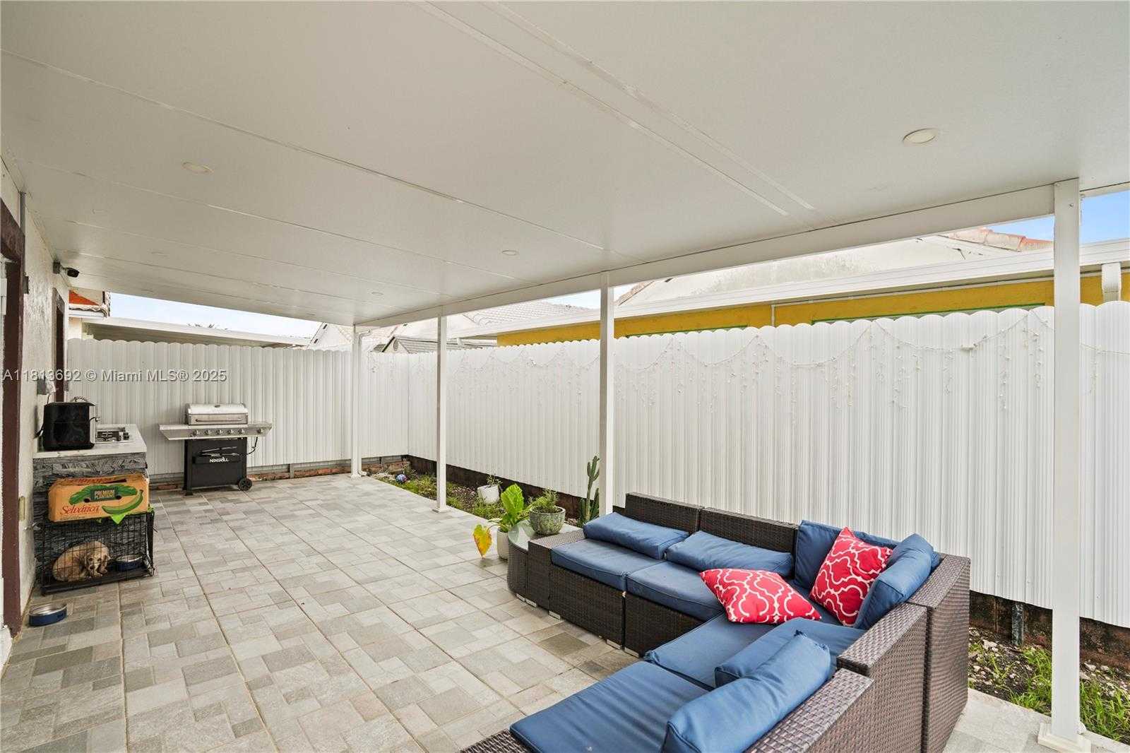 Small Image of 2627 WEST 69TH TER, Hialeah Number 30