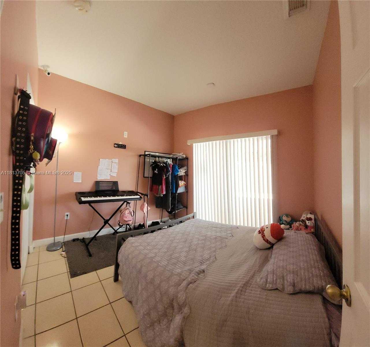 Small Image of 2501 NORTH EAST 41ST TER, Homestead Number 17