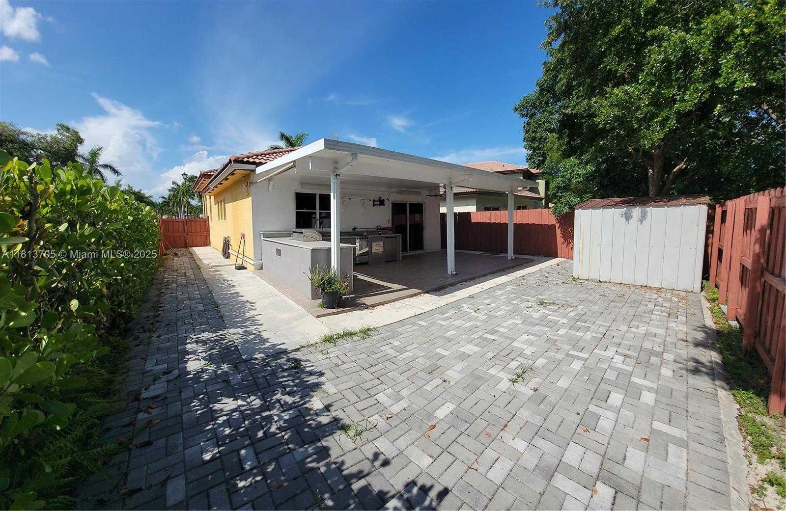 Small Image of 2501 NORTH EAST 41ST TER, Homestead Number 24
