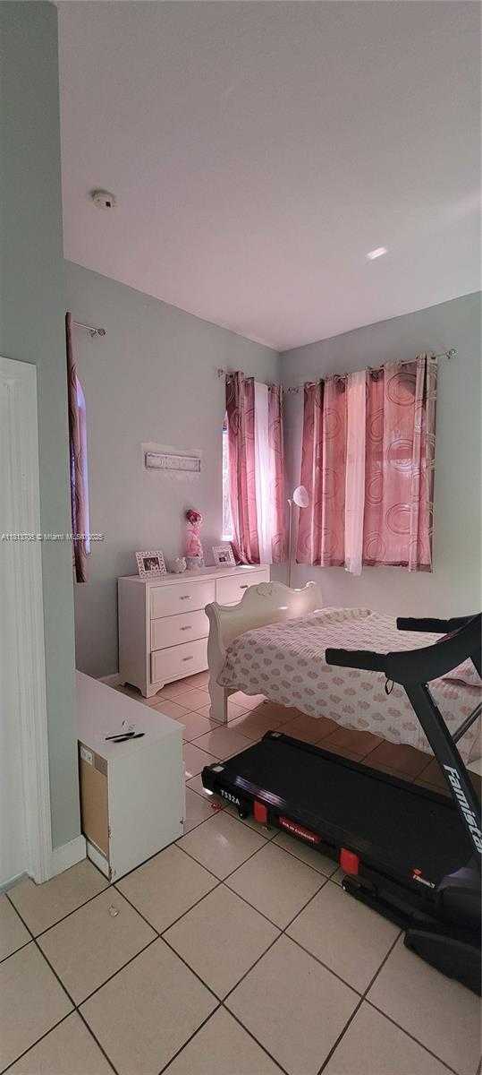 Small Image of 2501 NORTH EAST 41ST TER, Homestead Number 5