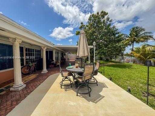 Small Image of 6250 WEST 6TH AVE, Hialeah Number 22