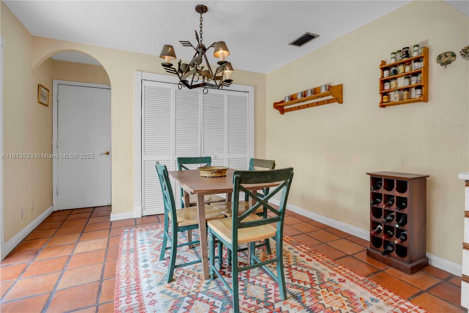 Small Image of 2845 GARDEN DR, Cooper City Number 12