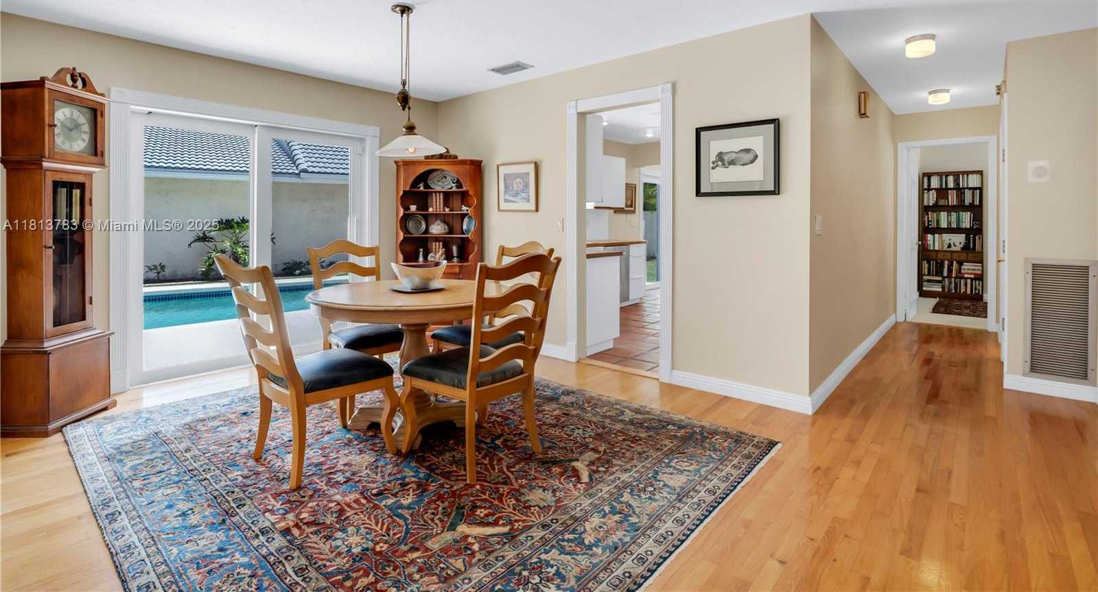 Small Image of 2845 GARDEN DR, Cooper City Number 24