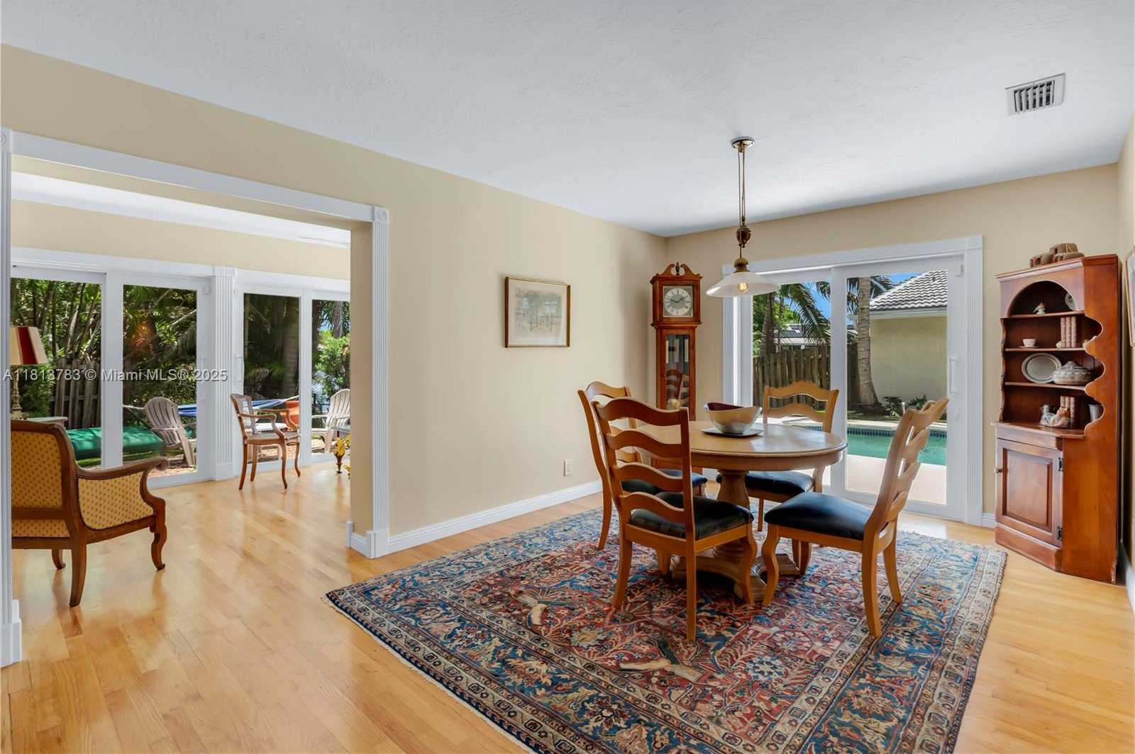 Small Image of 2845 GARDEN DR, Cooper City Number 5