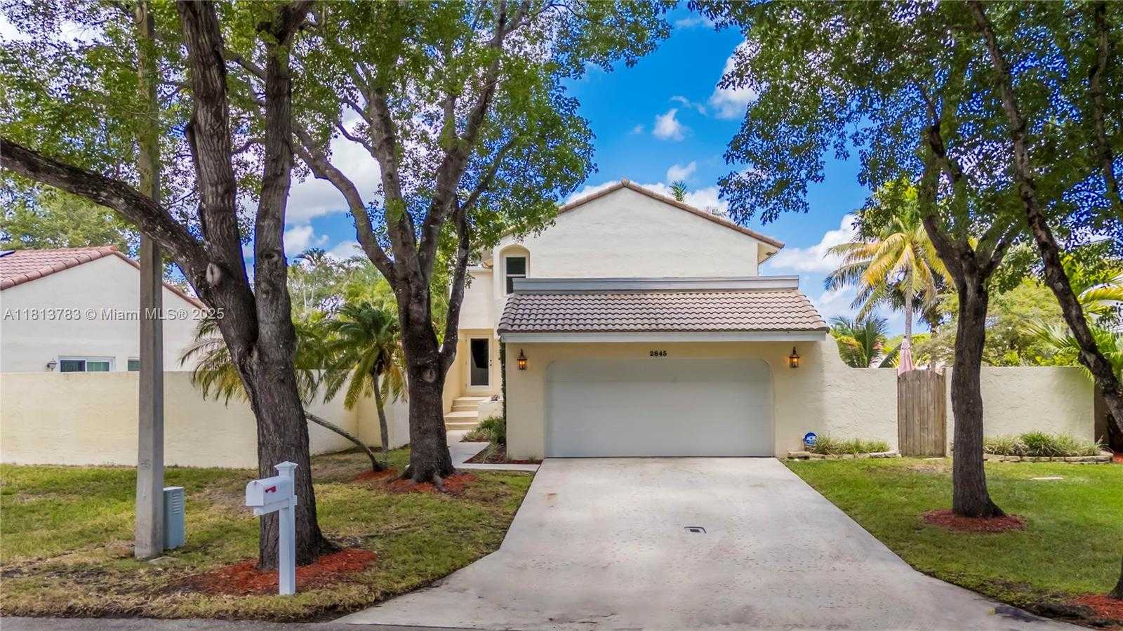 Small Image of 2845 GARDEN DR, Cooper City Number 55