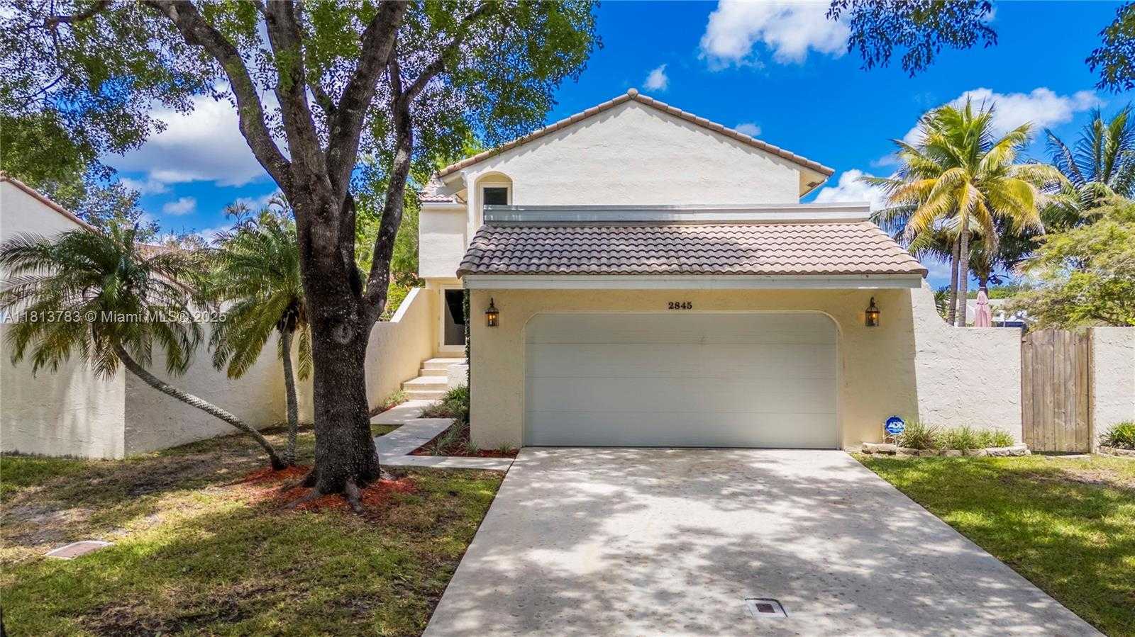 Small Image of 2845 GARDEN DR, Cooper City Number 56