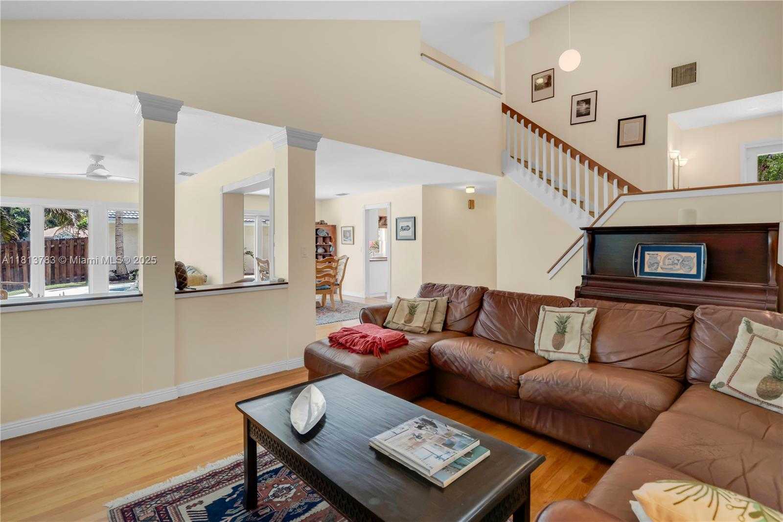 Small Image of 2845 GARDEN DR, Cooper City Number 7