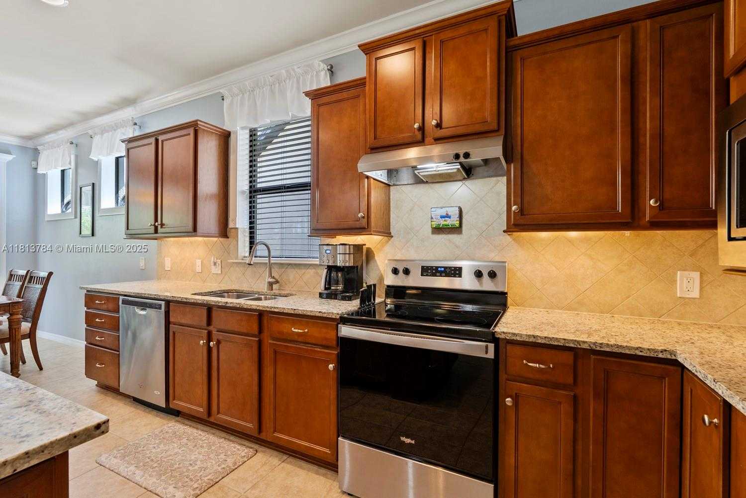 Small Image of 6085 TRIUMPH LANE, Ave Maria Number 9