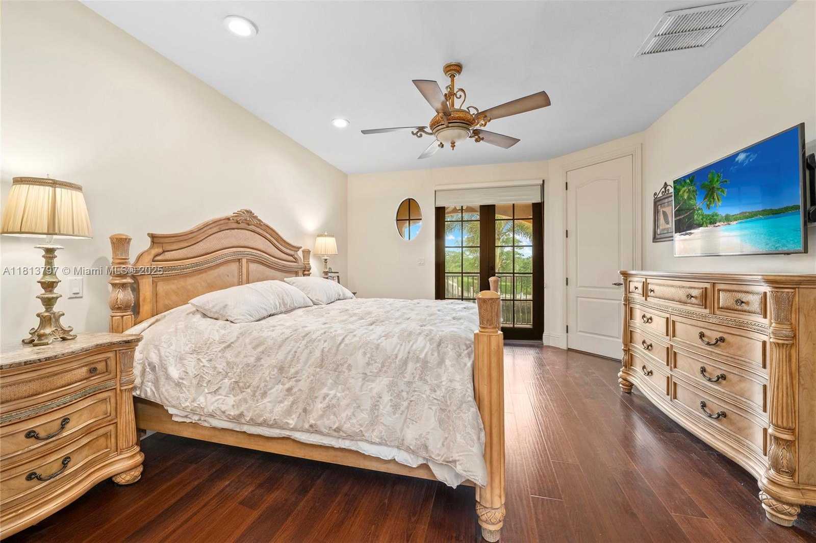 Small Image of 1437 SOUTH EAST 13TH ST, Deerfield Beach Number 21