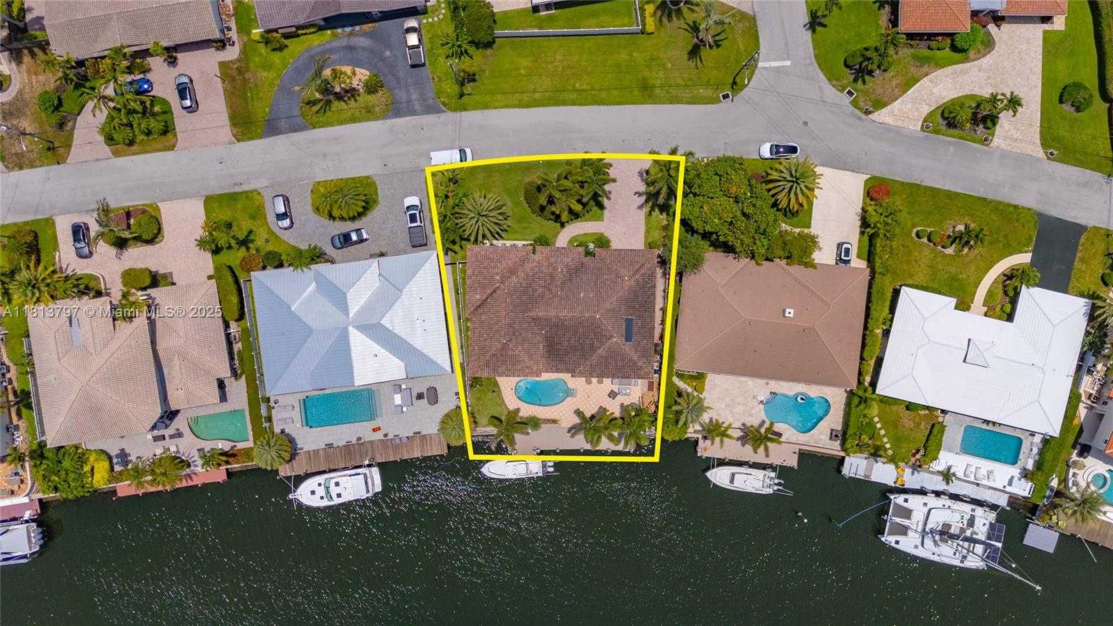 Small Image of 1437 SOUTH EAST 13TH ST, Deerfield Beach Number 30