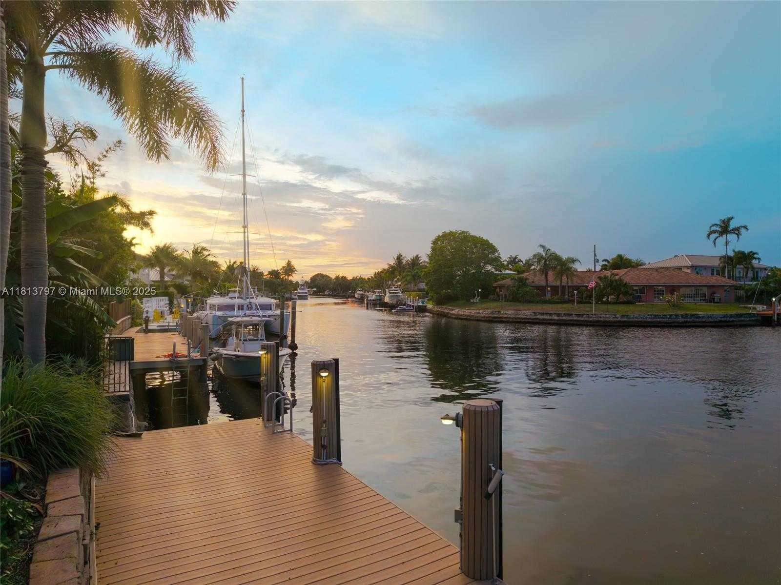 Small Image of 1437 SOUTH EAST 13TH ST, Deerfield Beach Number 31