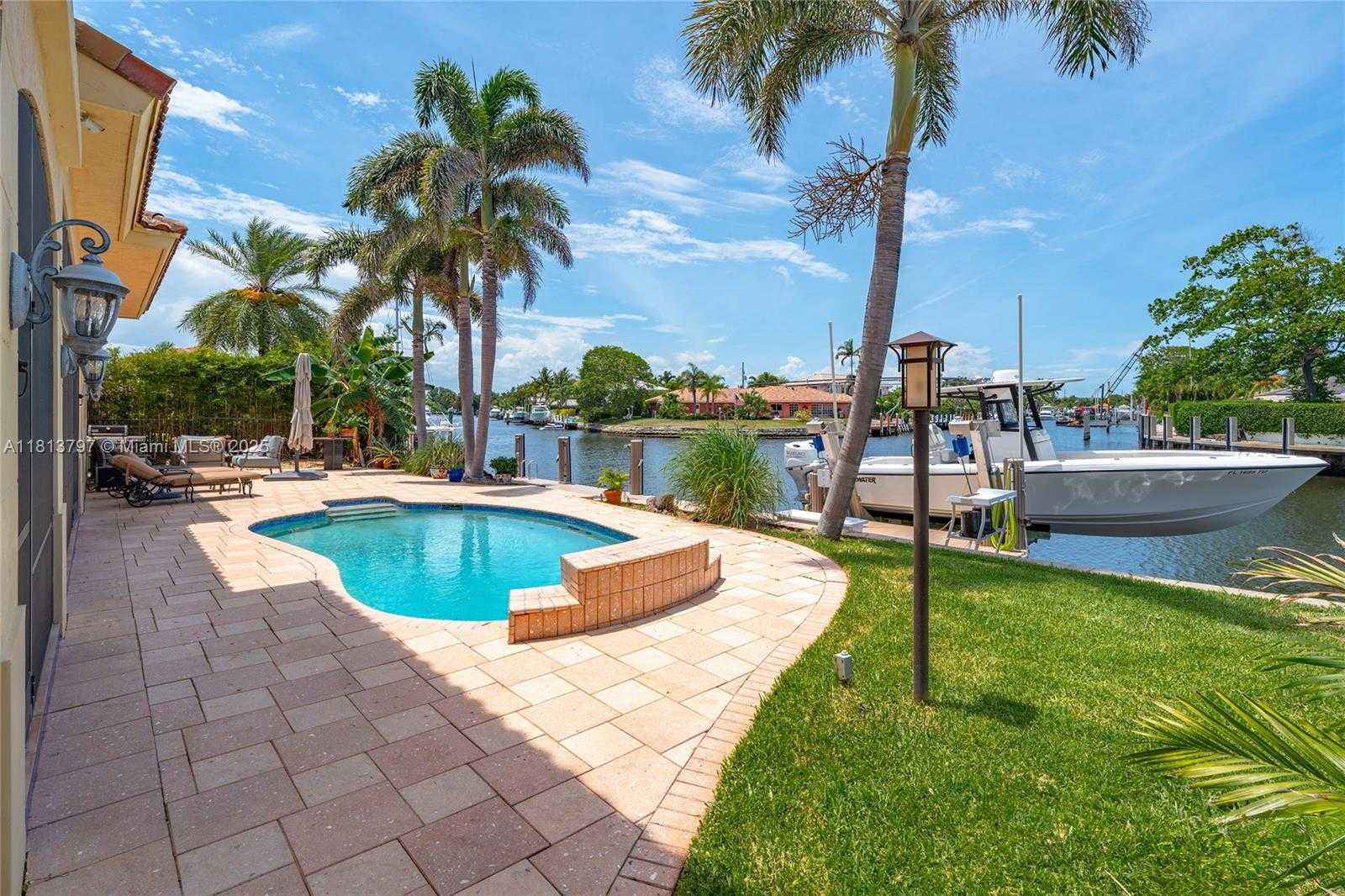 Small Image of 1437 SOUTH EAST 13TH ST, Deerfield Beach Number 48