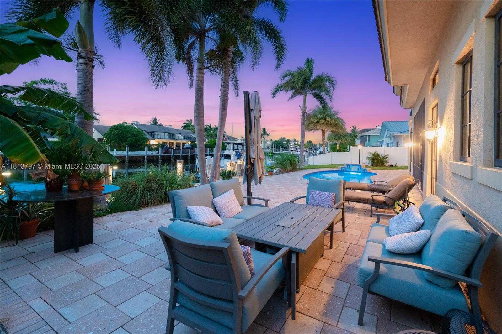 Small Image of 1437 SOUTH EAST 13TH ST, Deerfield Beach Number 53