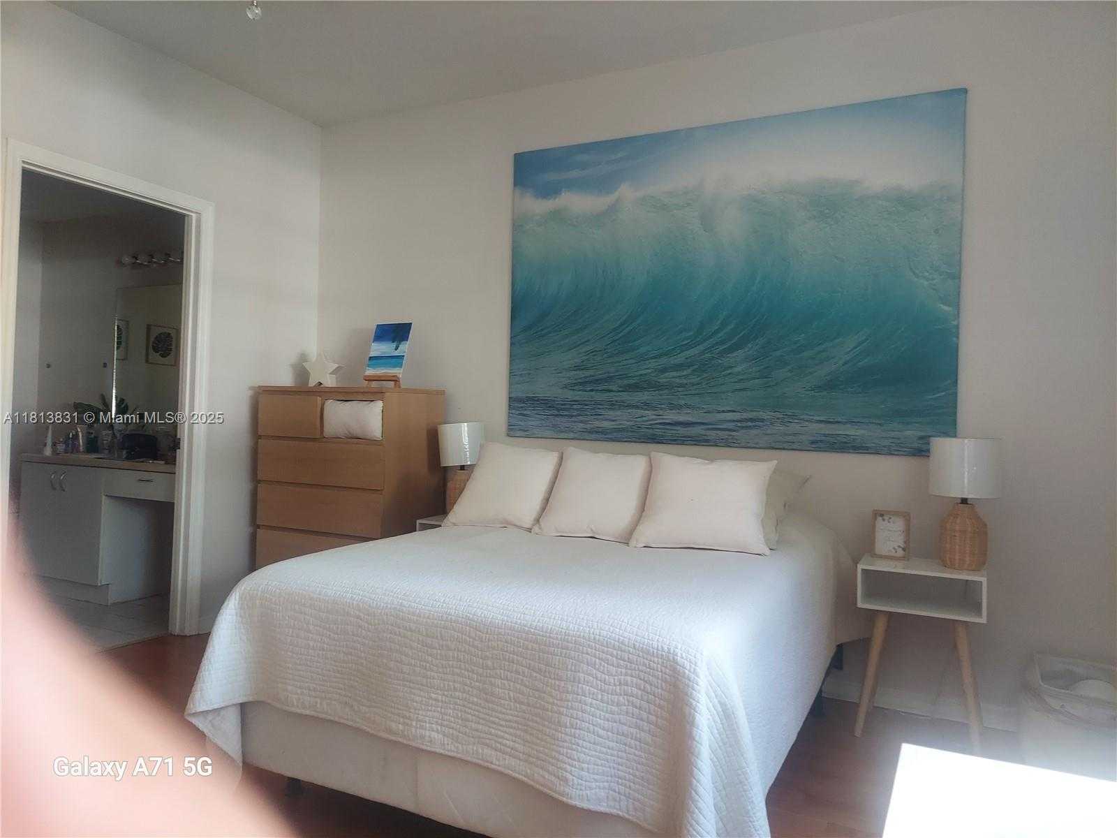 Small Image of 1201 SORRENTO DR, Weston Number 18