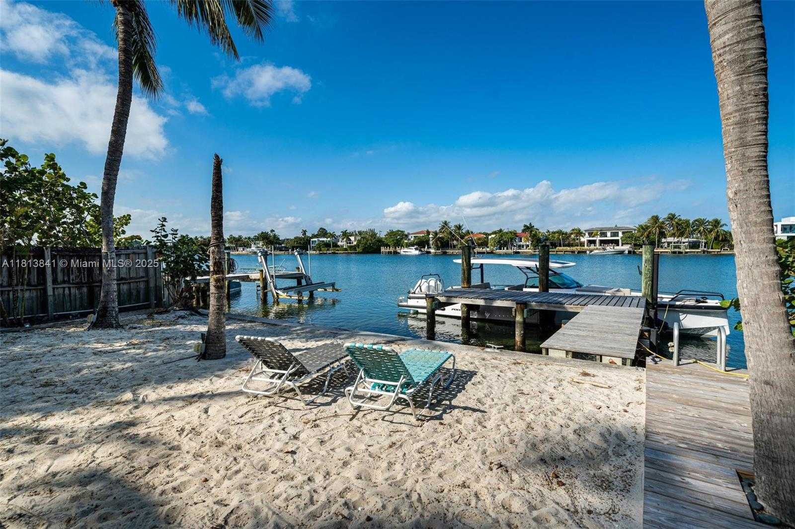 Small Image of 833 86th St, Miami Beach, FL 33141, USA Number 20
