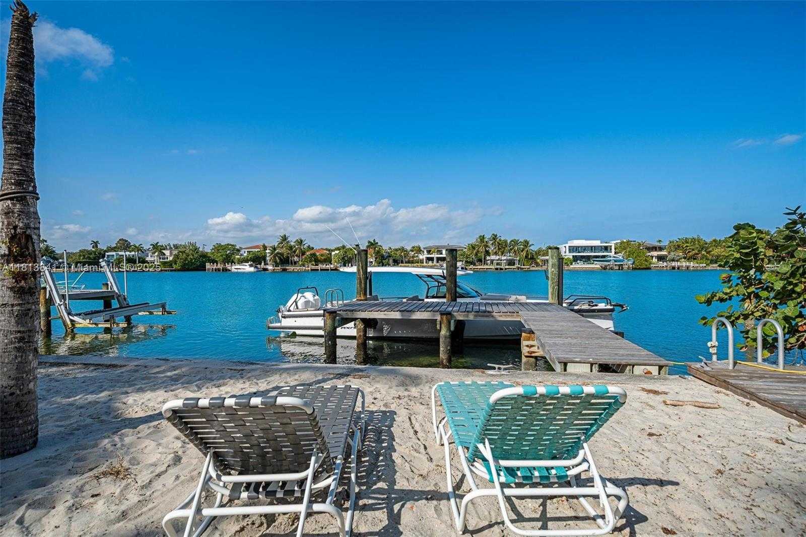 Small Image of 833 86th St, Miami Beach, FL 33141, USA Number 21