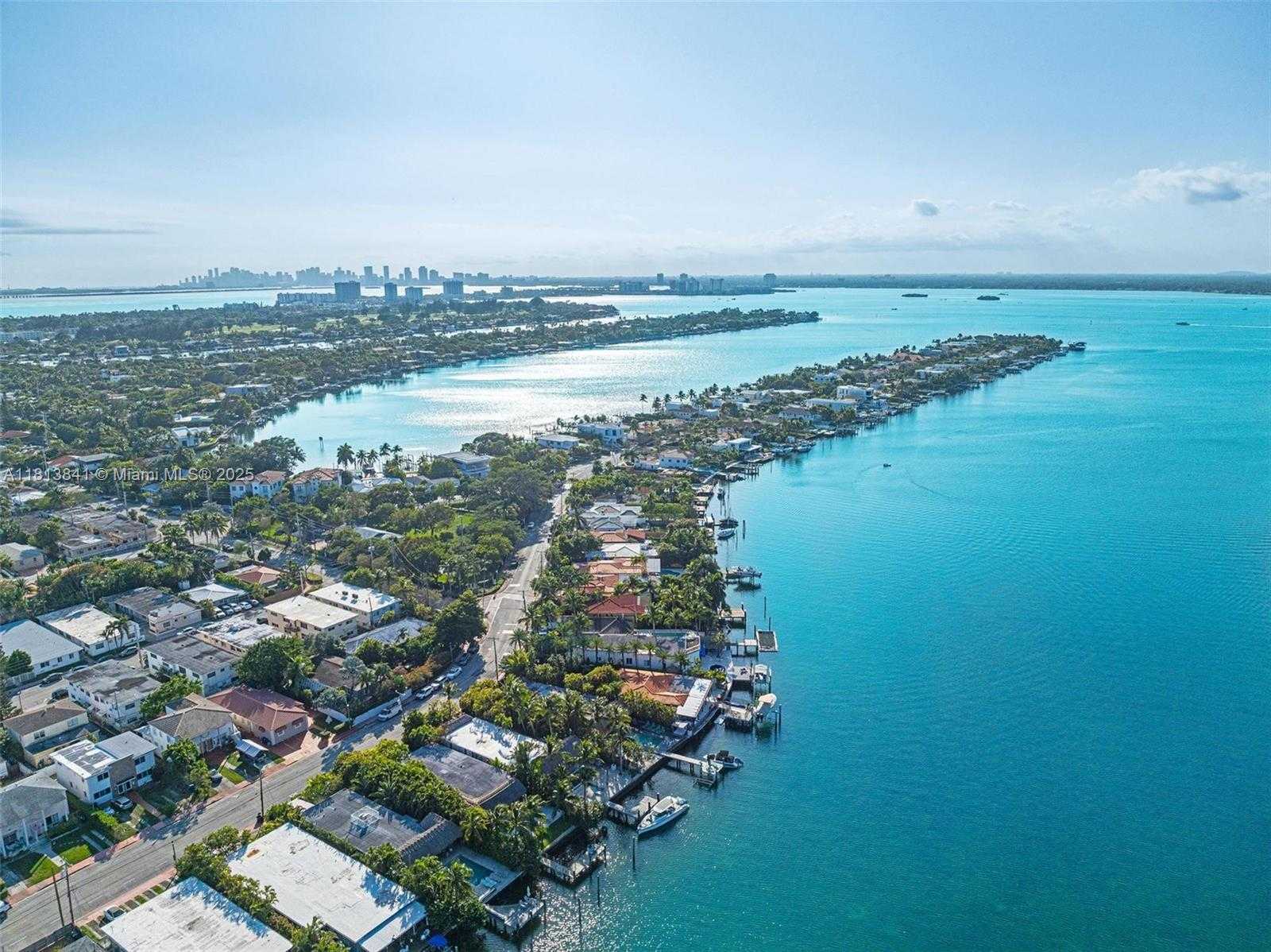 Small Image of 833 86th St, Miami Beach, FL 33141, USA Number 45