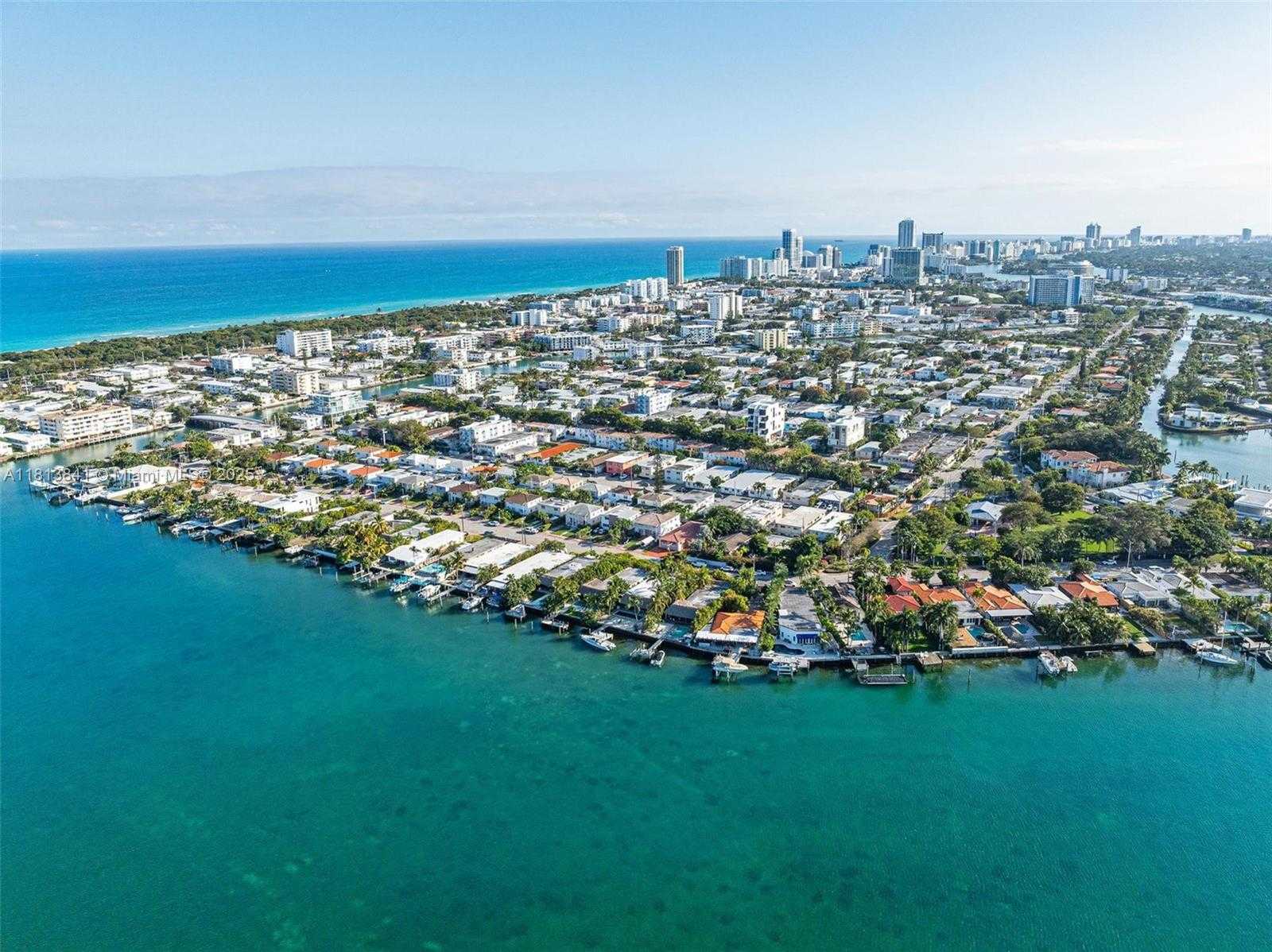 Small Image of 833 86th St, Miami Beach, FL 33141, USA Number 47