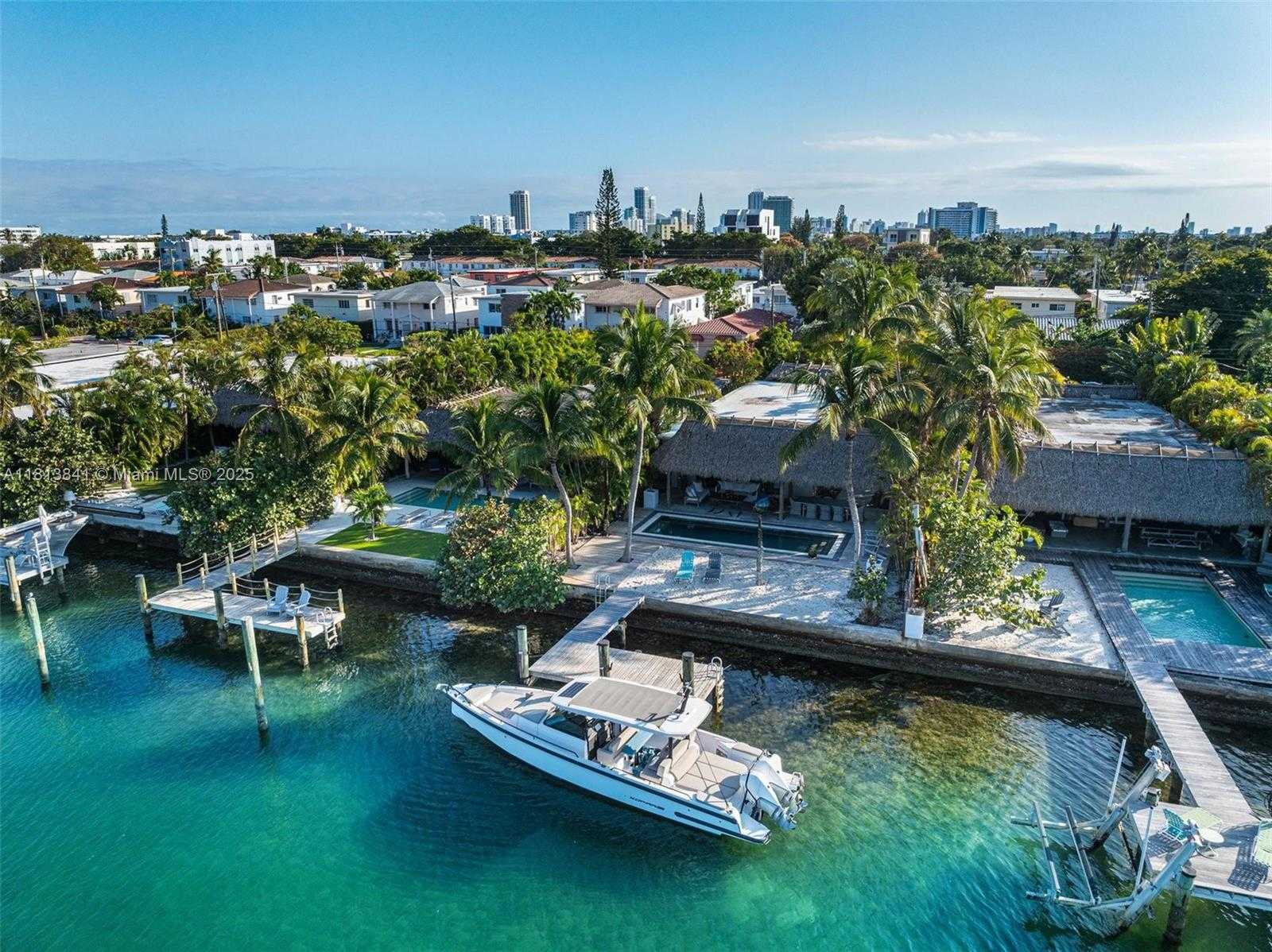 Small Image of 833 86th St, Miami Beach, FL 33141, USA Number 49