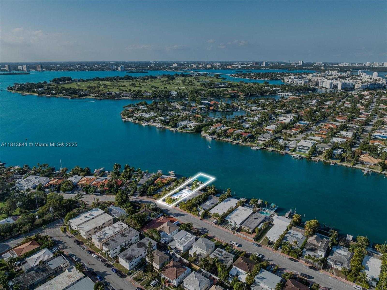Small Image of 833 86th St, Miami Beach, FL 33141, USA Number 53
