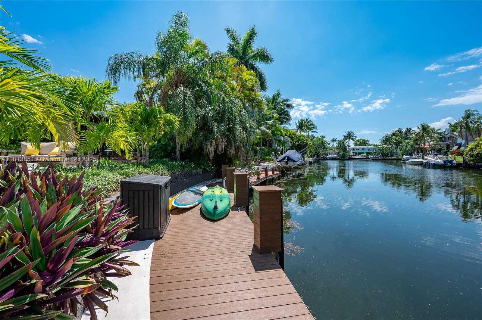 Small Image of 1240 CAMPAMENTO AVE, Coral Gables Number 13