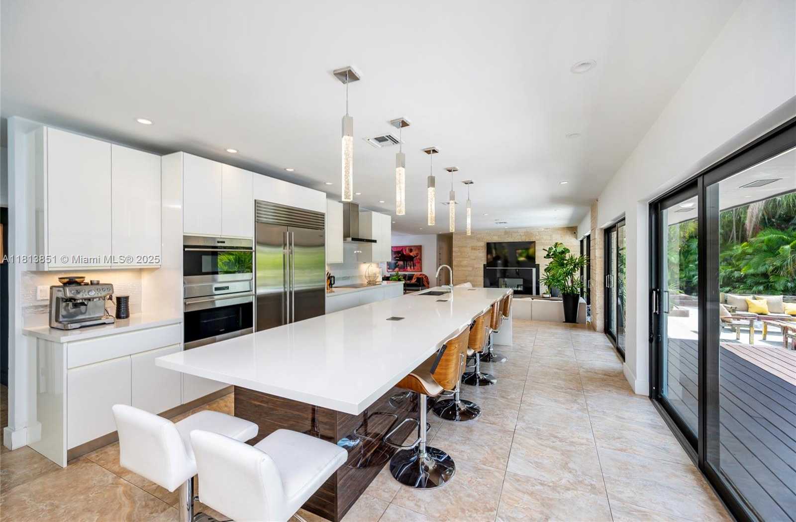 Small Image of 1240 CAMPAMENTO AVE, Coral Gables Number 21