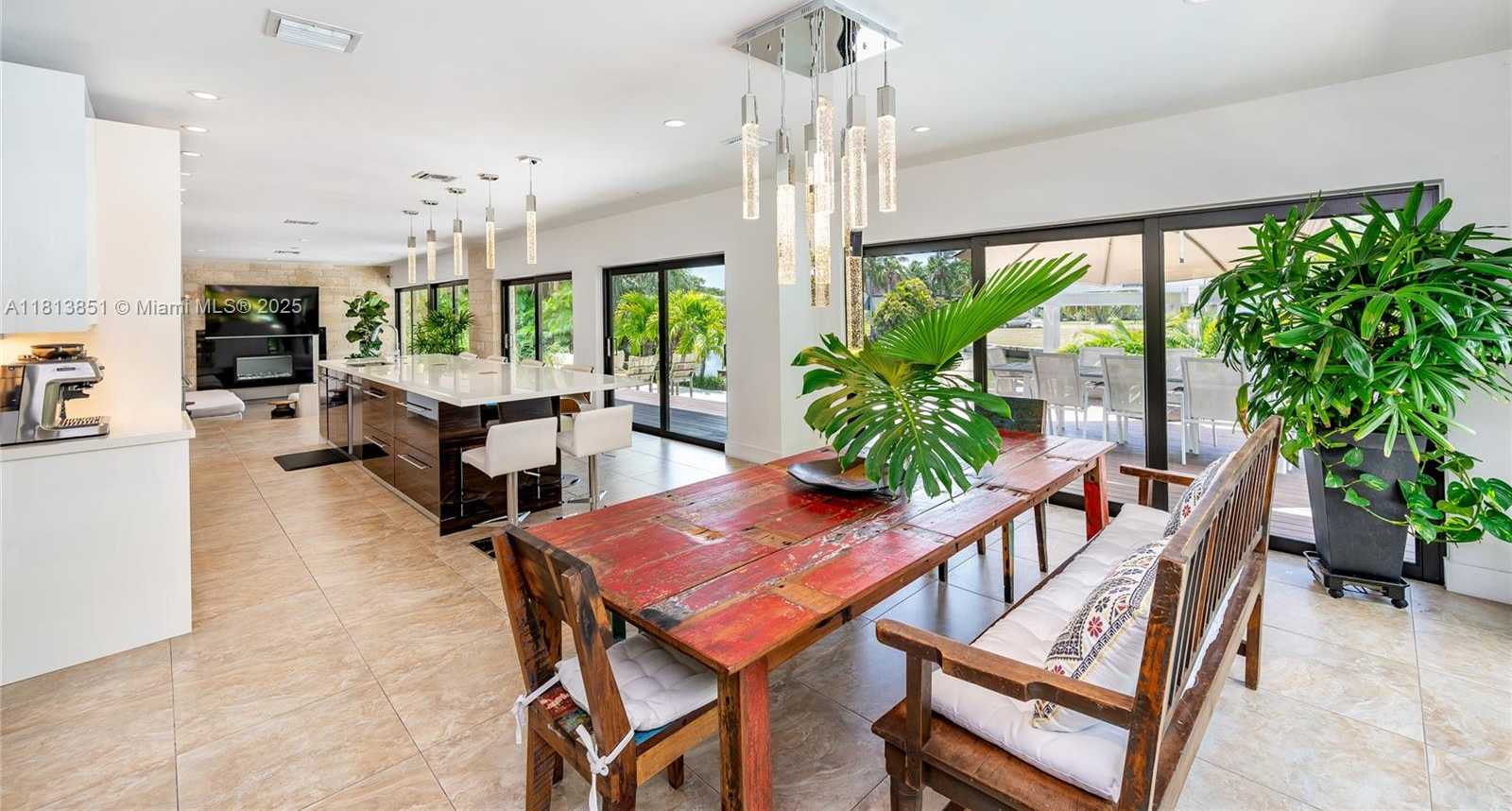Small Image of 1240 CAMPAMENTO AVE, Coral Gables Number 22