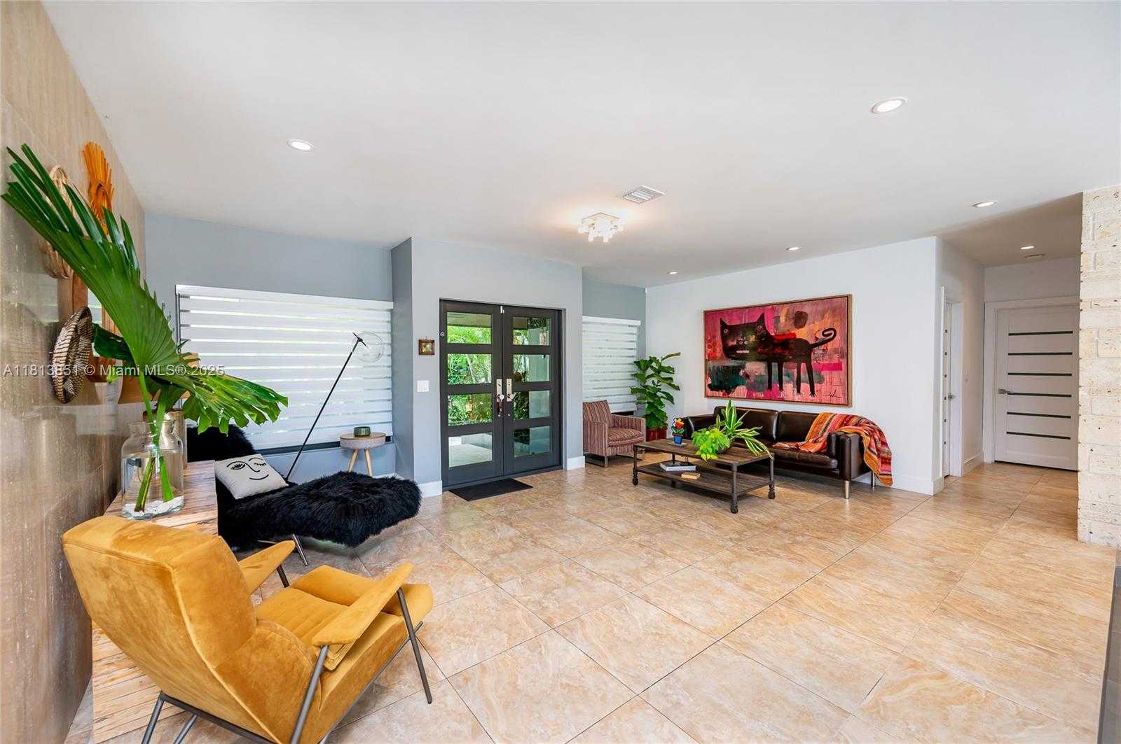 Small Image of 1240 CAMPAMENTO AVE, Coral Gables Number 25