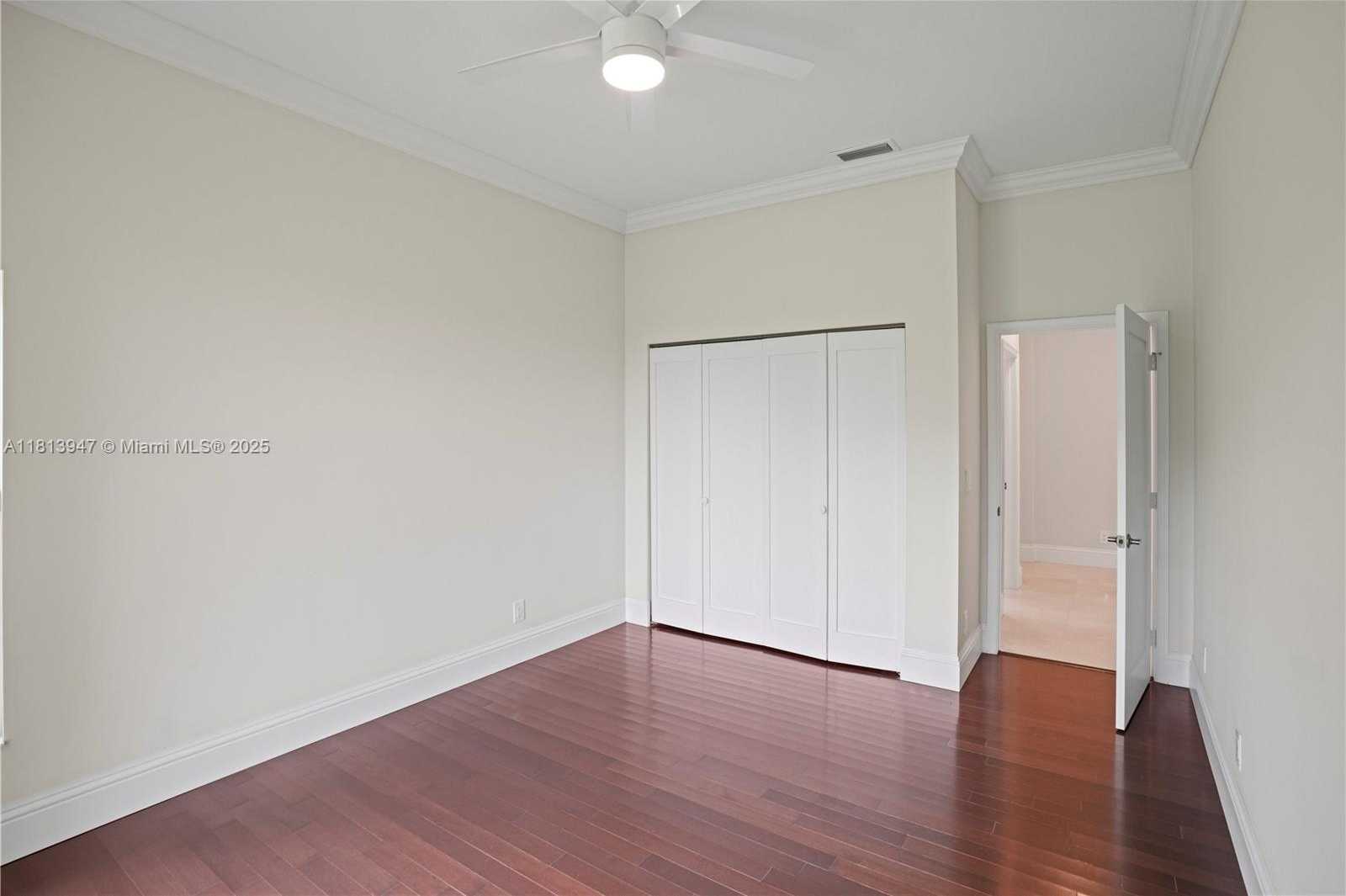 Small Image of 720 CYPRESS POINTE DR W, Pembroke Pines Number 28