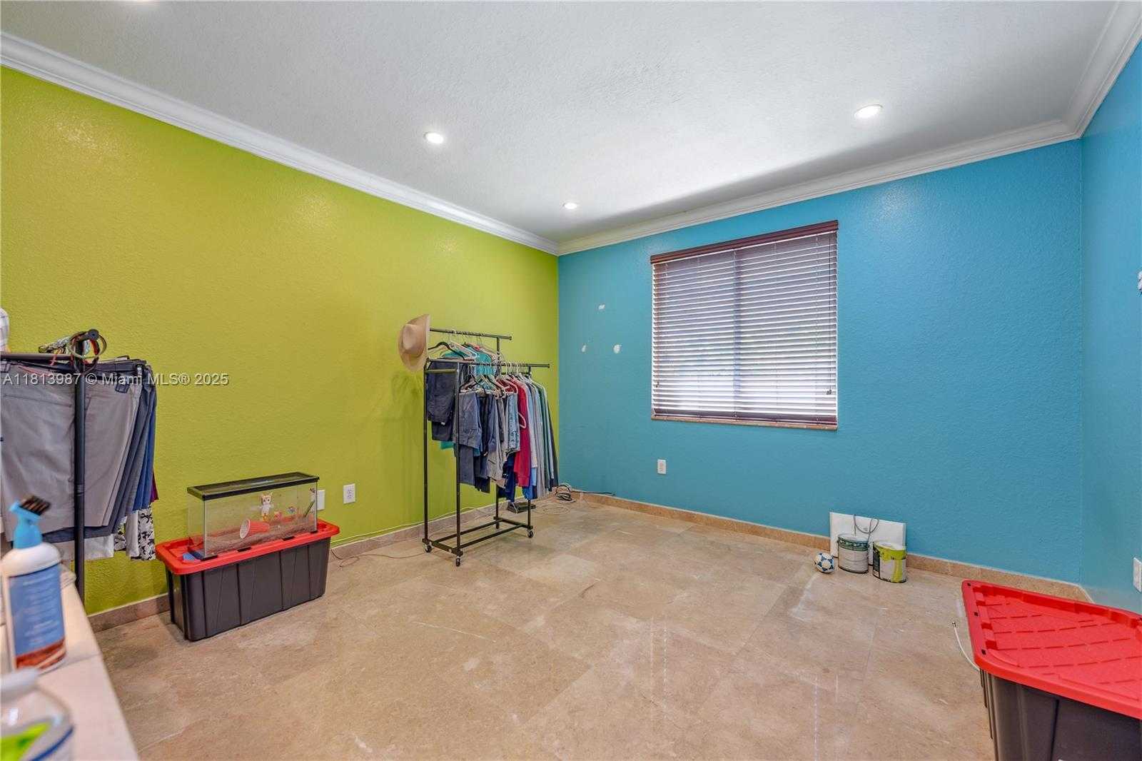 Small Image of 19686 SOUTH WEST 130TH AVE RD, Miami Number 46